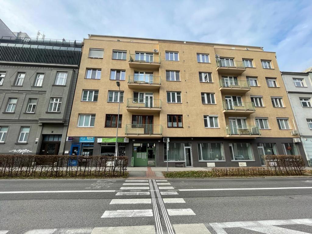 Luxury 2bed Flat With Free Parking * Bratislava
